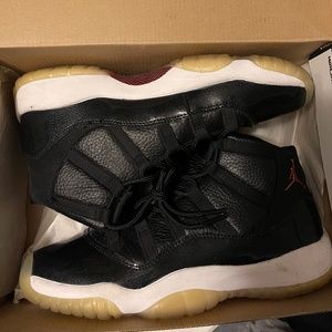 AIR JORDAN 11 RETRO 72-10